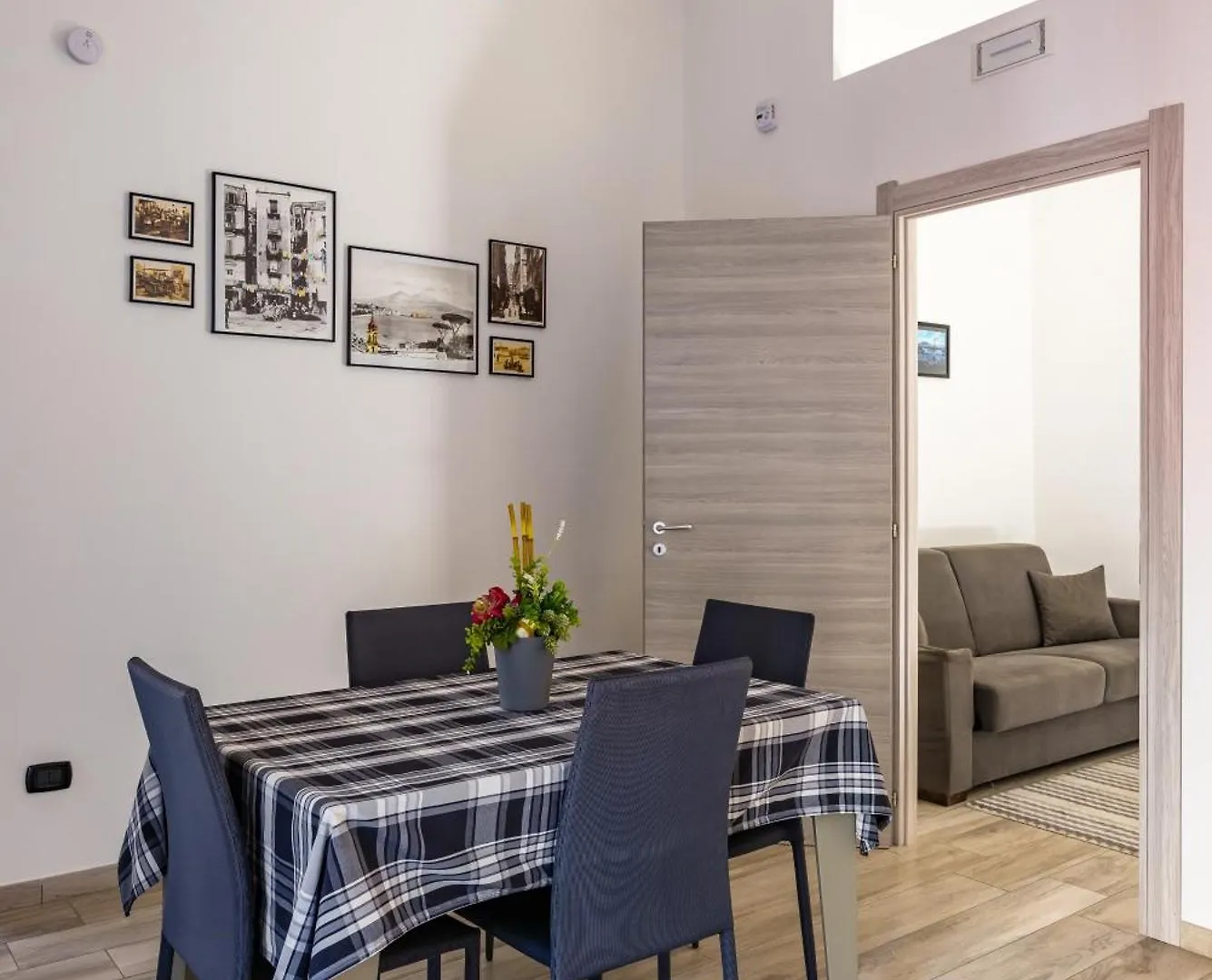 Hébergement de vacances Palazzo Mormando - Modern Apartment Naples