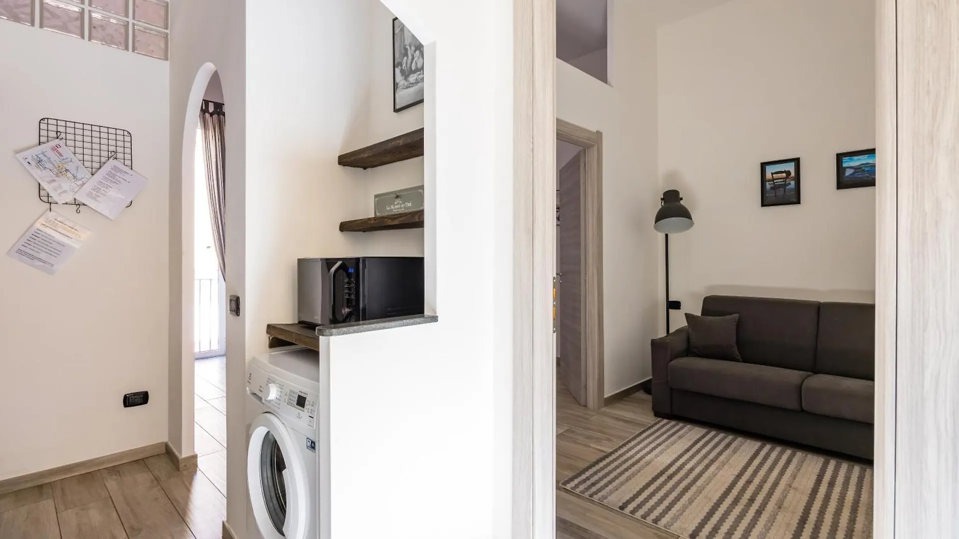 Hébergement de vacances Palazzo Mormando - Modern Apartment Naples Italie