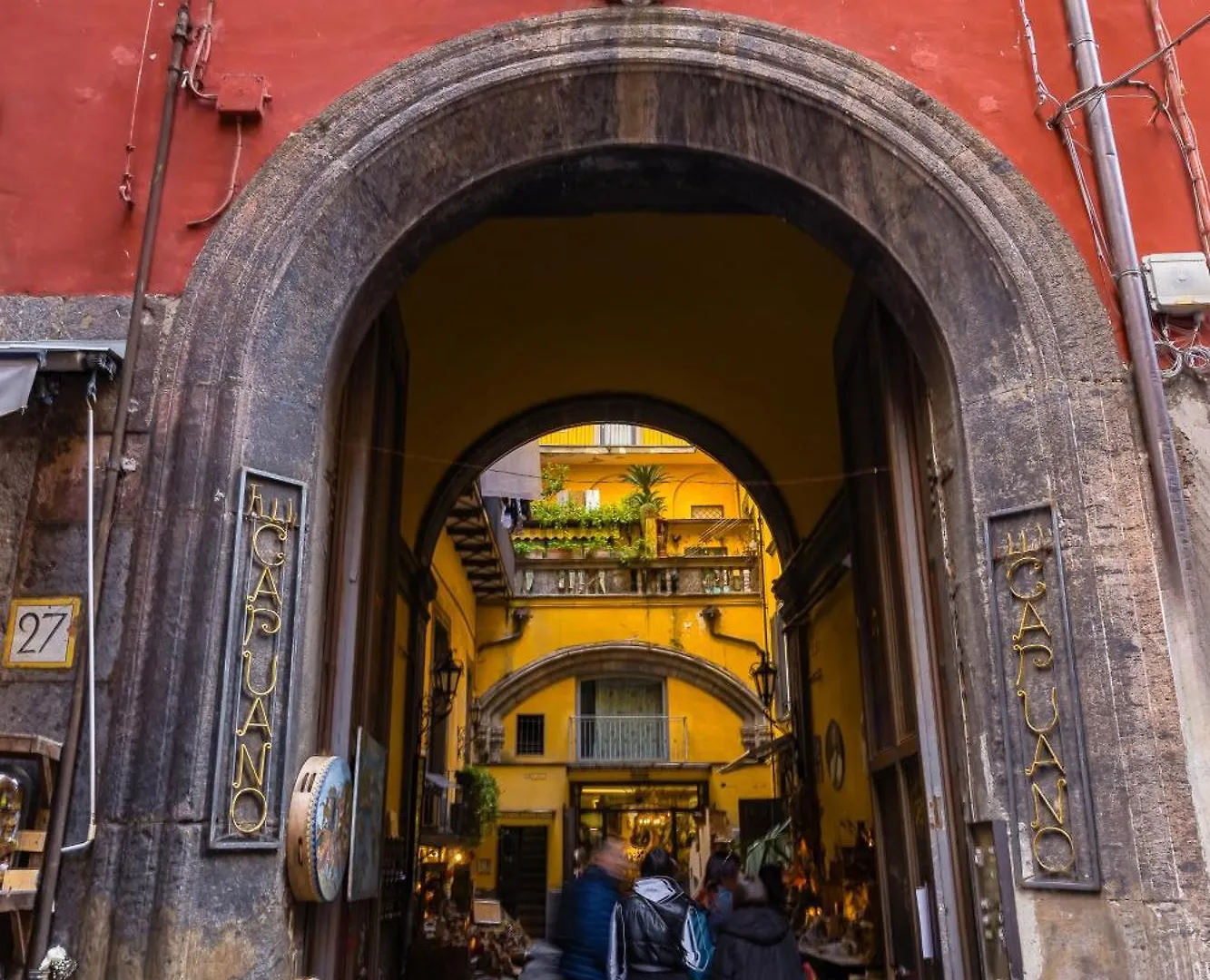 Palazzo Mormando - Modern Apartment Naples 0*,  Italie