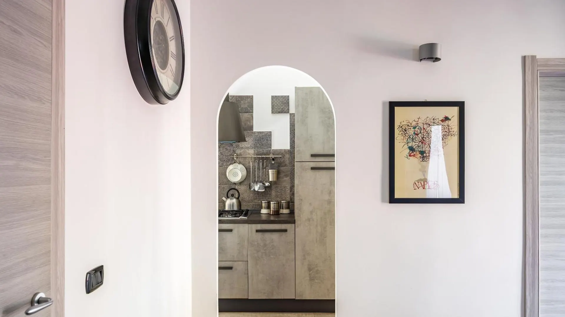 Palazzo Mormando - Modern Apartment Naples 0*,