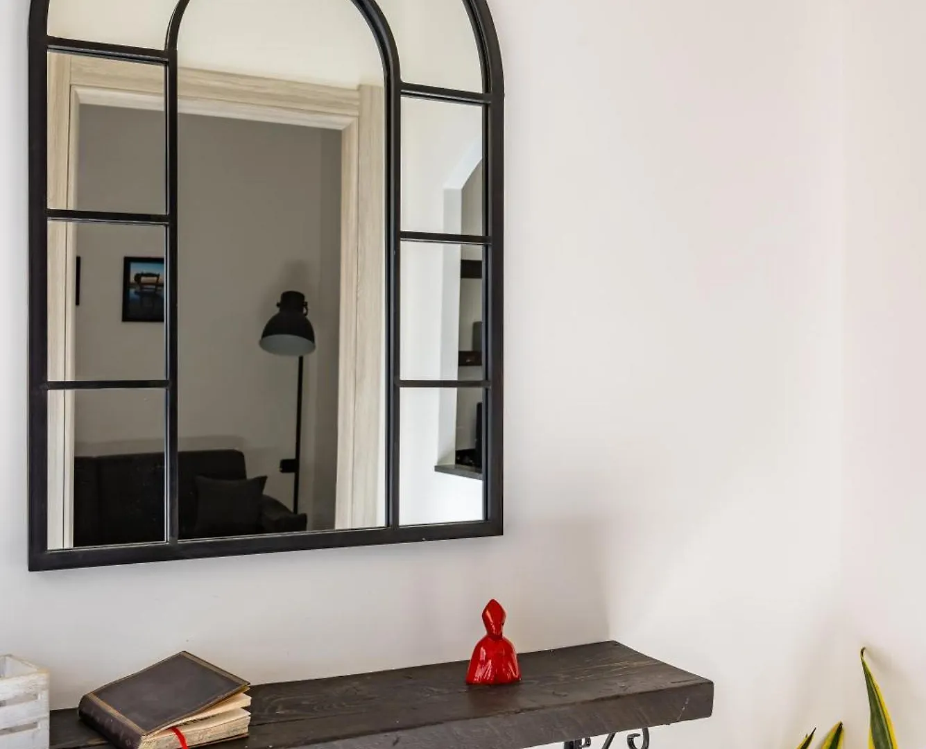 Palazzo Mormando - Modern Apartment Naples Hébergement de vacances
