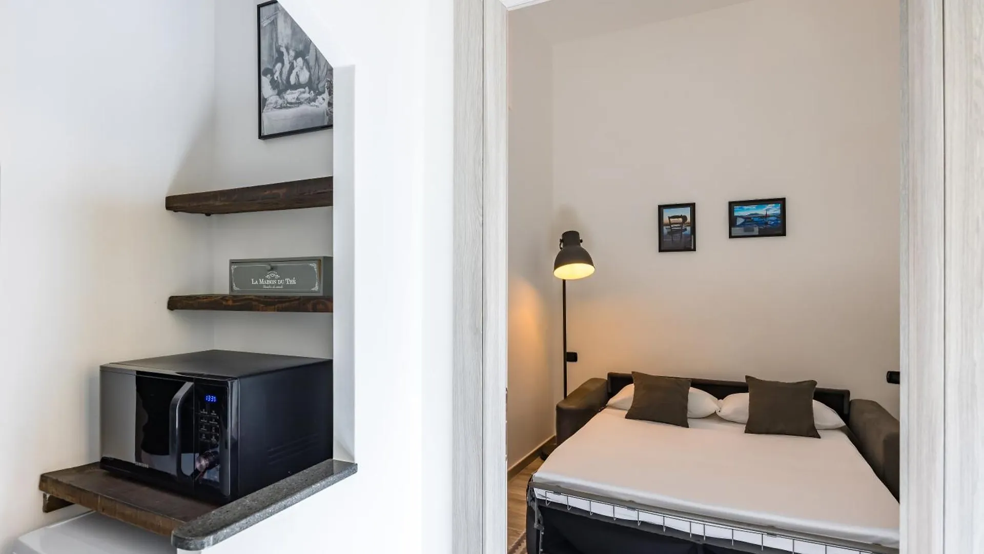 Palazzo Mormando - Modern Apartment Naples